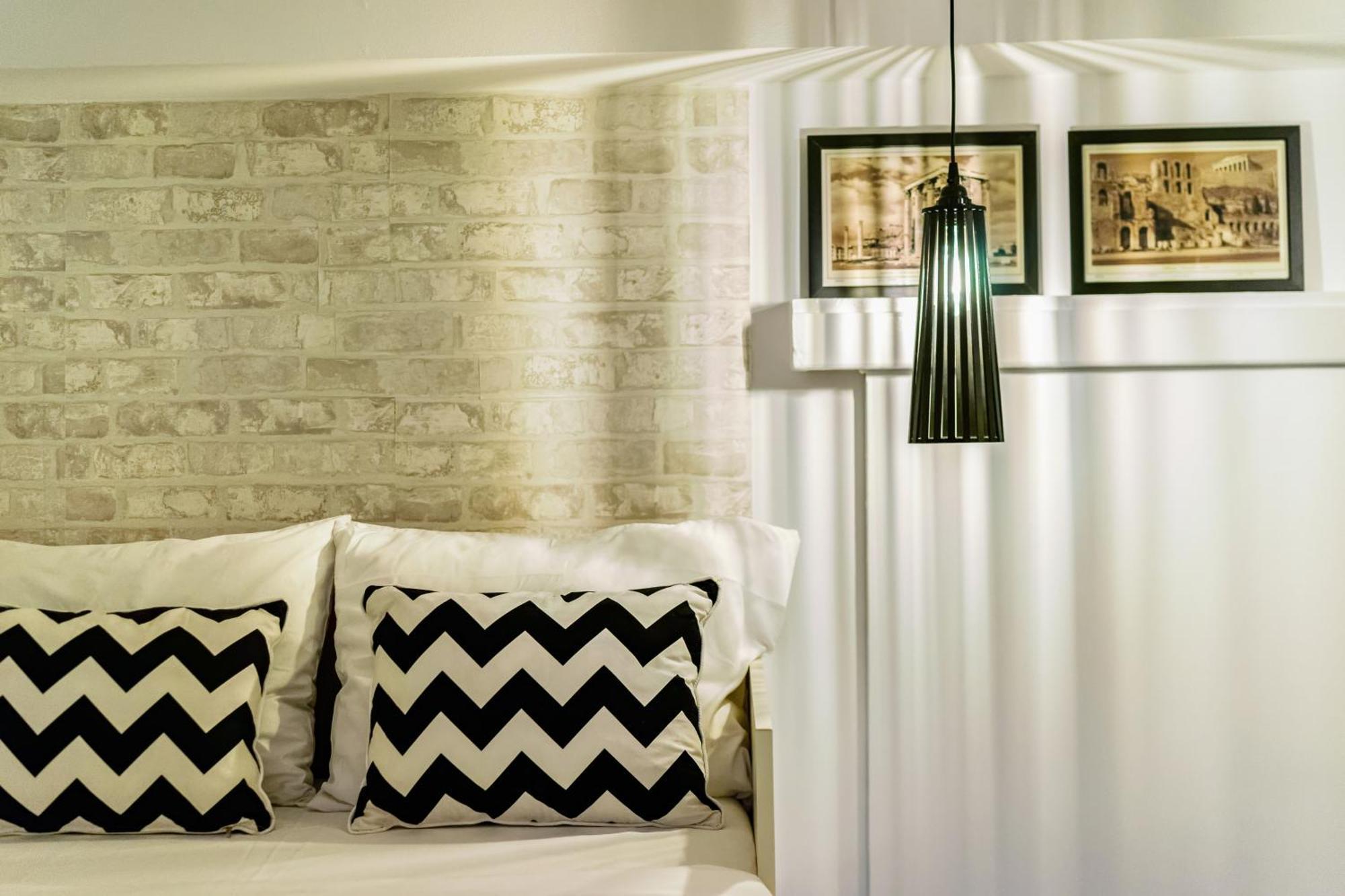 Acropolis Elegant Maisonette By Lodgespot Athens Exterior photo